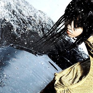 公交强奸内射美女奸小说
