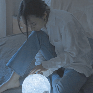 公交强奸内射美女奸小说
